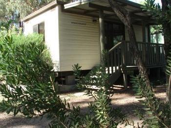 Jervis Bay Cabins & Hidden Creek Campsite Woollamia Exterior photo